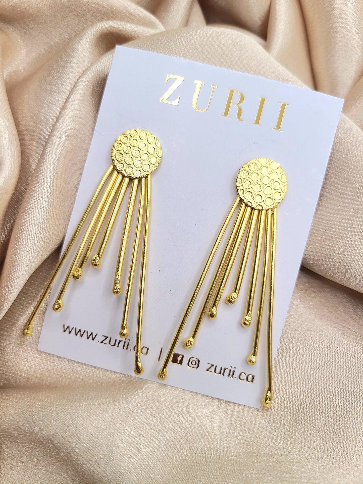Emmie Earrings Gold