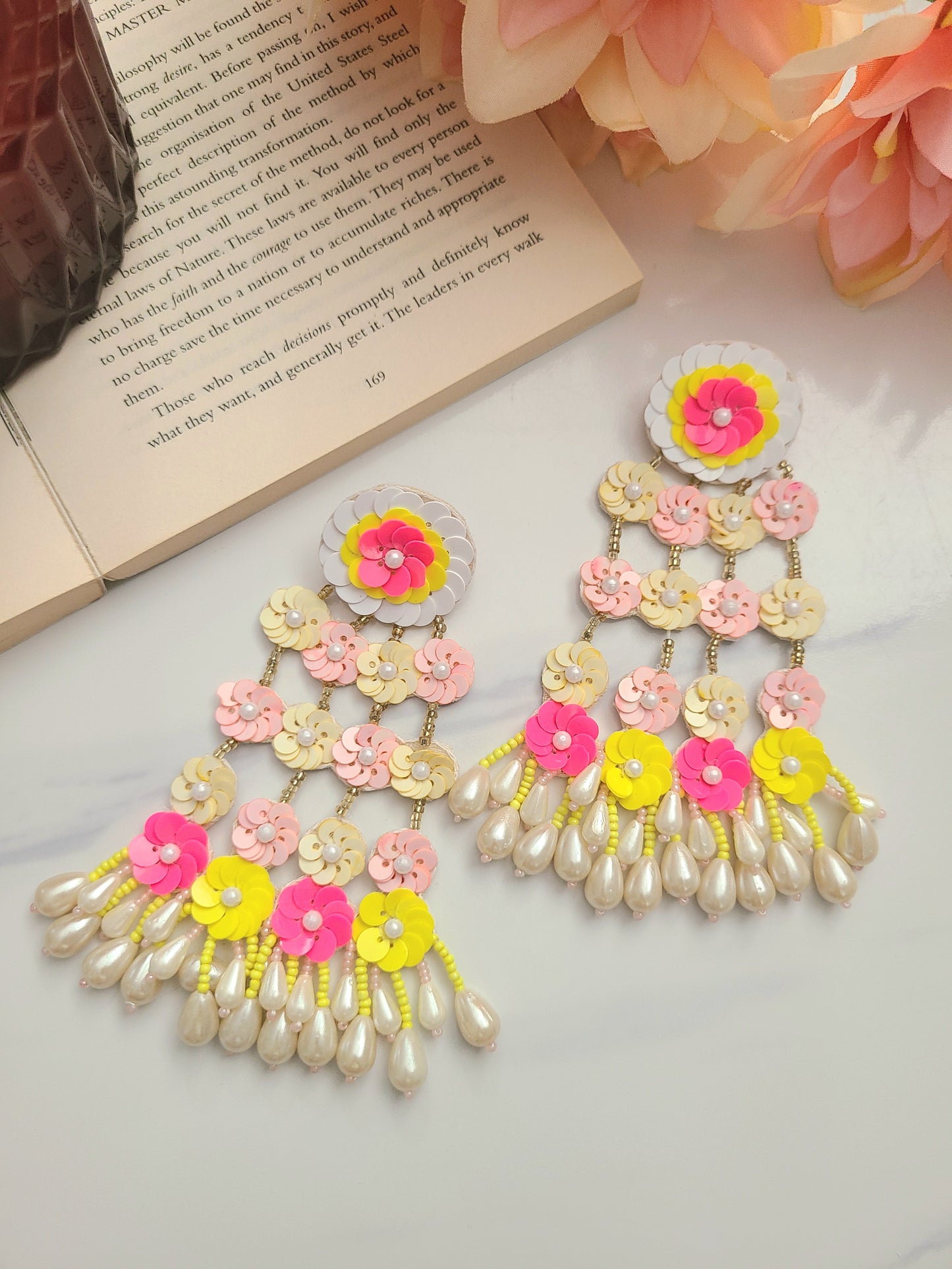 Gulzar in Light pink and Yellow