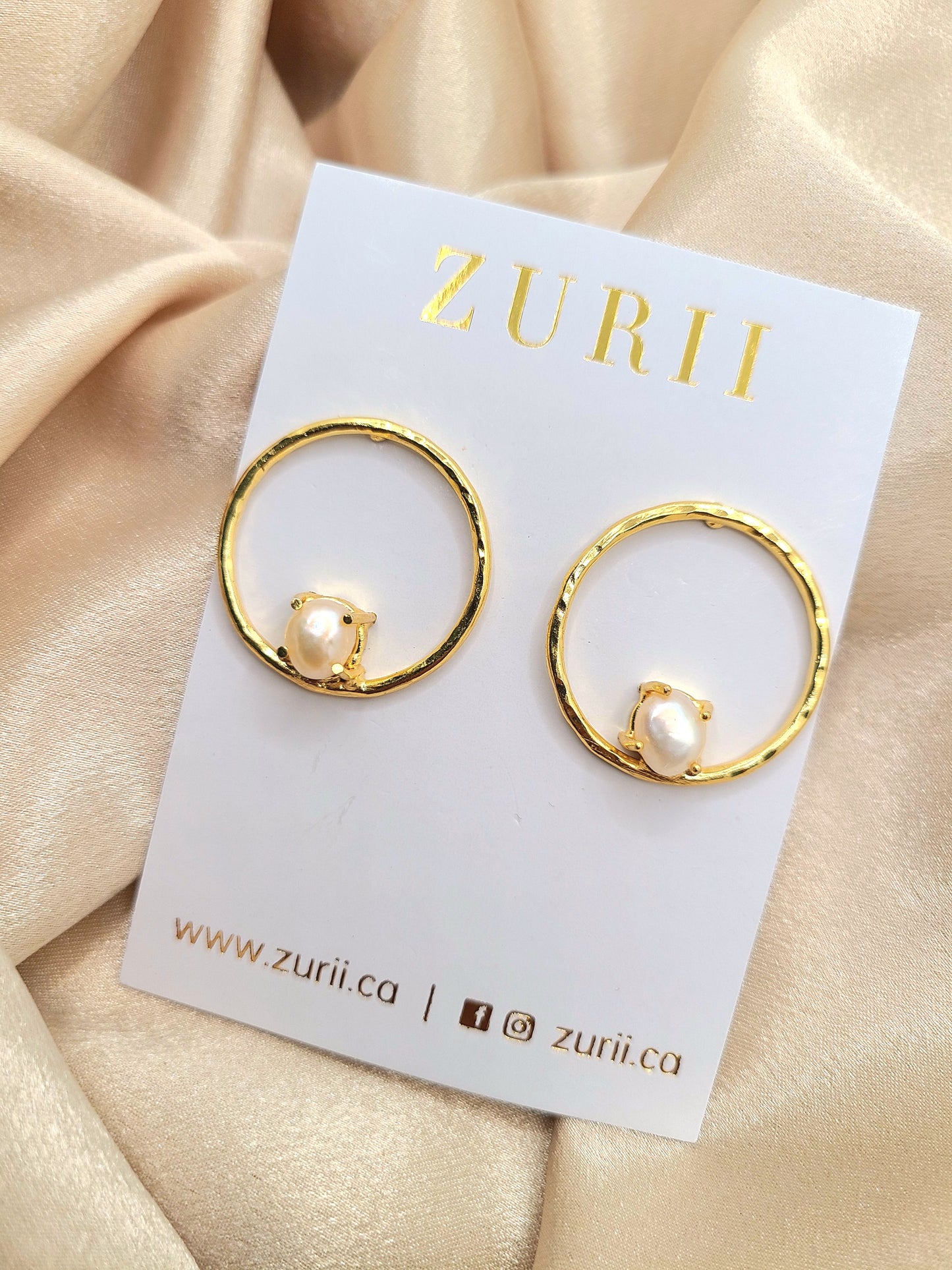 Keziah Earrings Gold and Pearl
