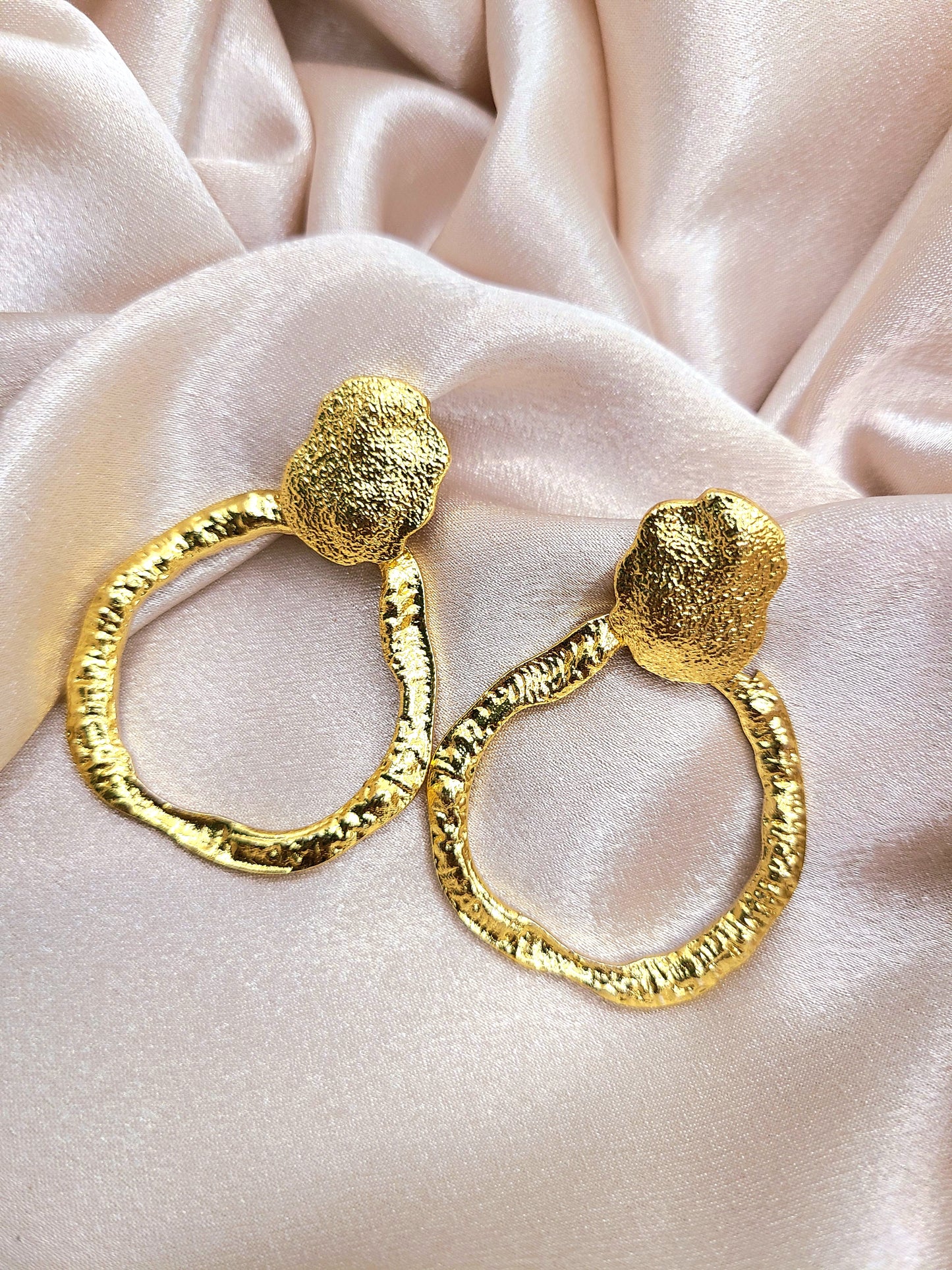 Aziel Earrings Gold