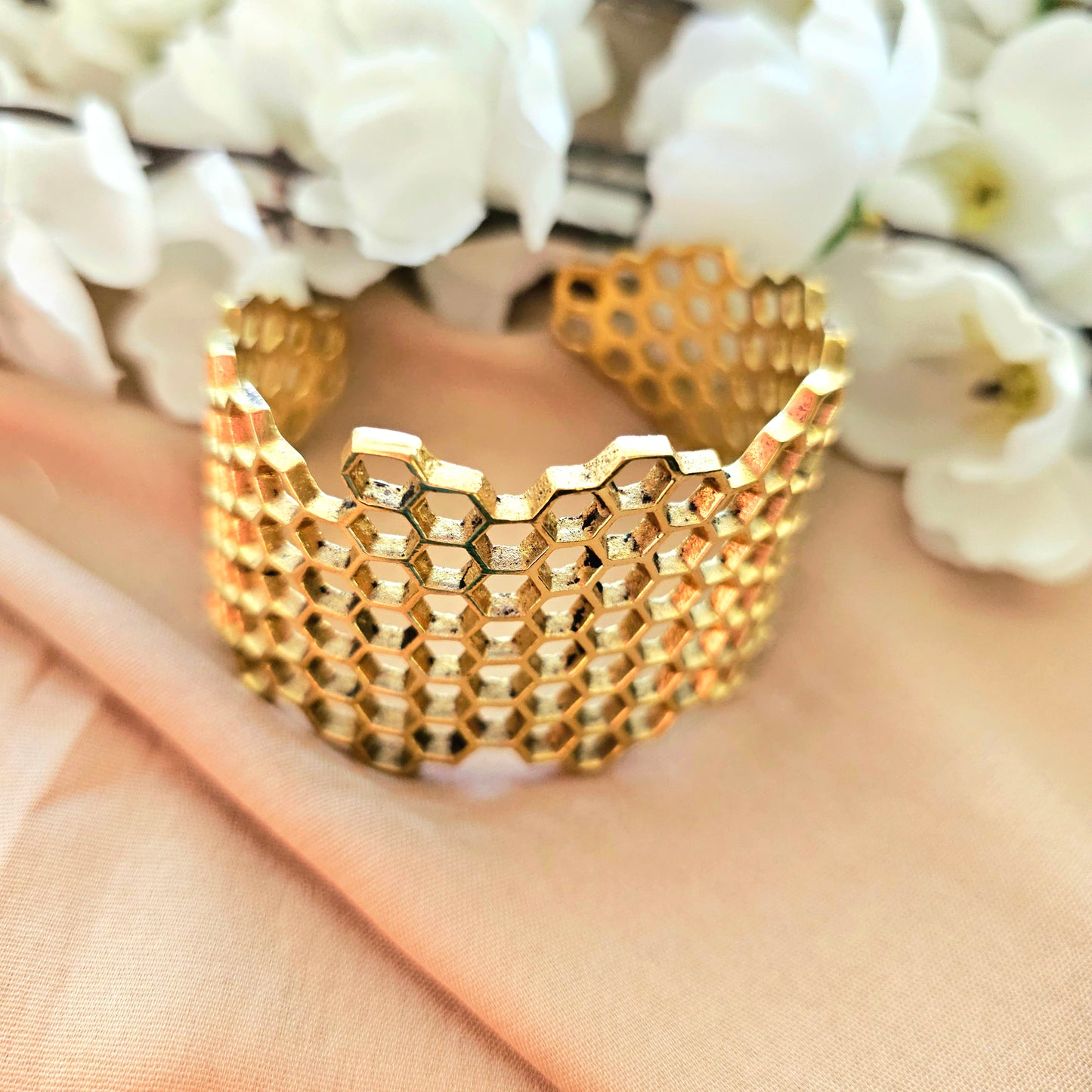 Honey comb bracelet