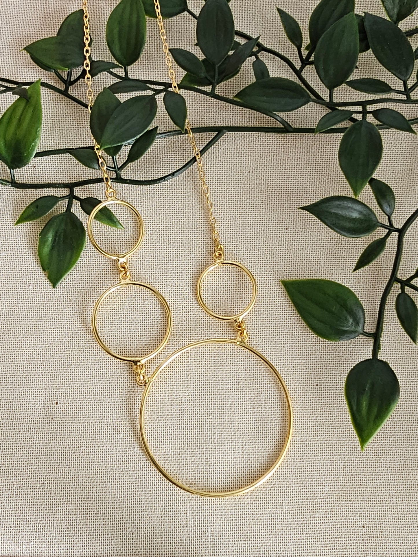 Circle necklace