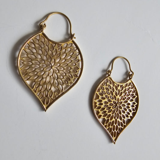 Dahlia earrings