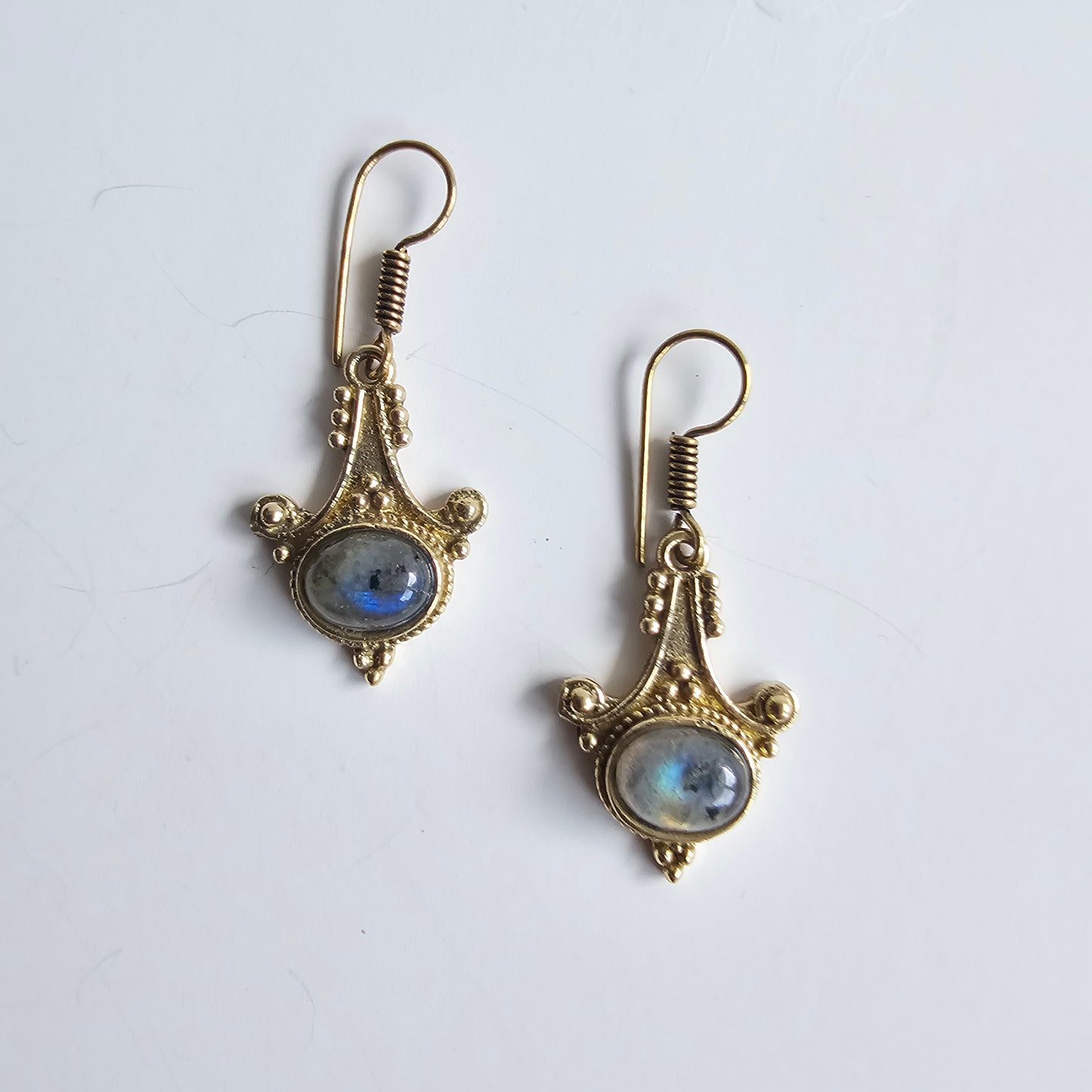 Chandelier earrings