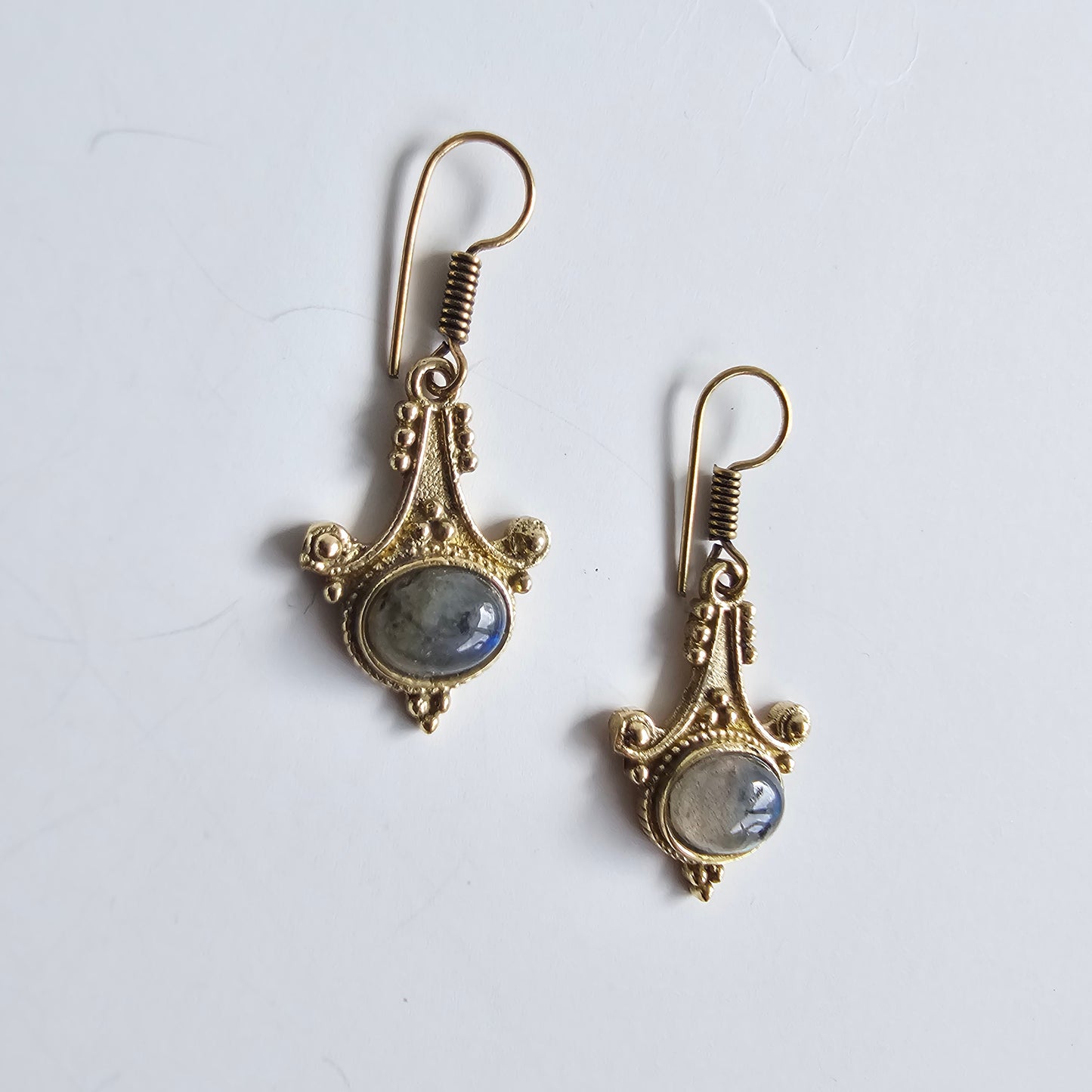 Chandelier earrings