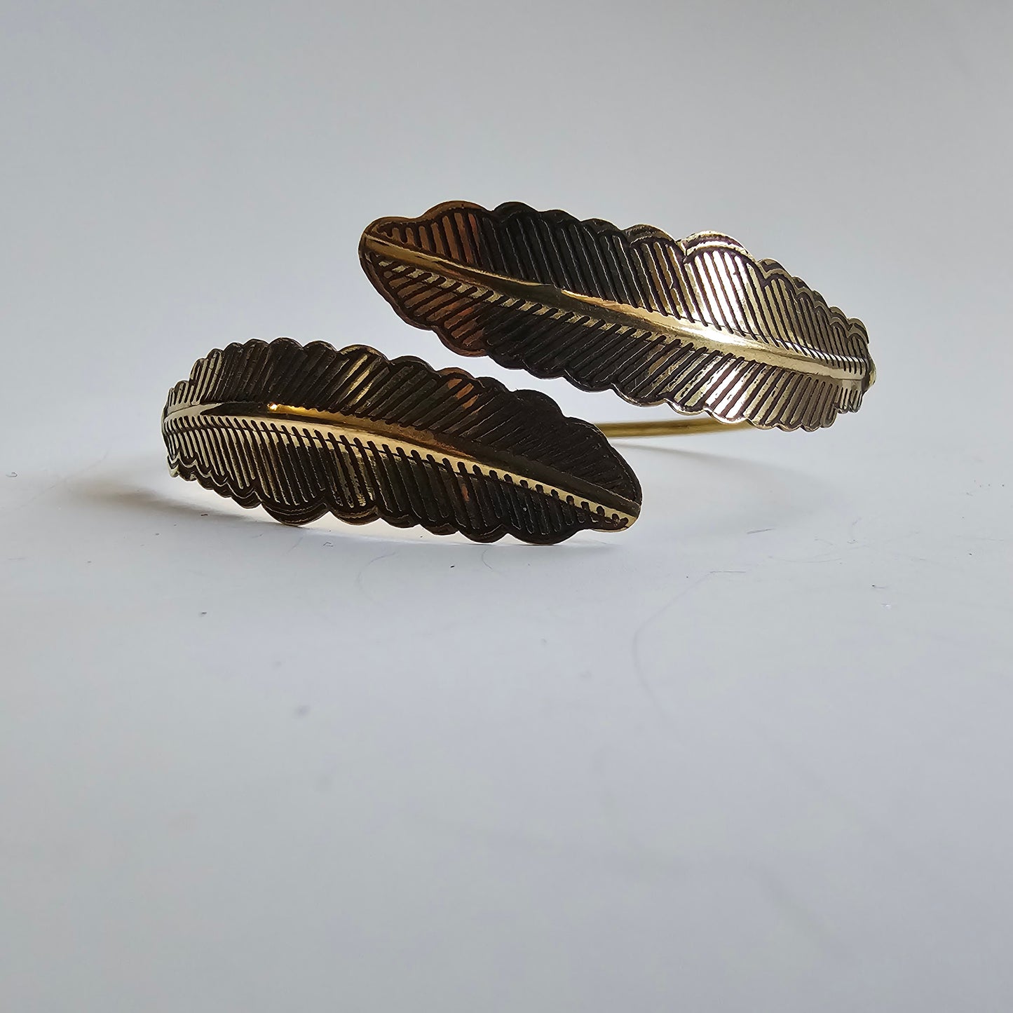 Leaf bracelet