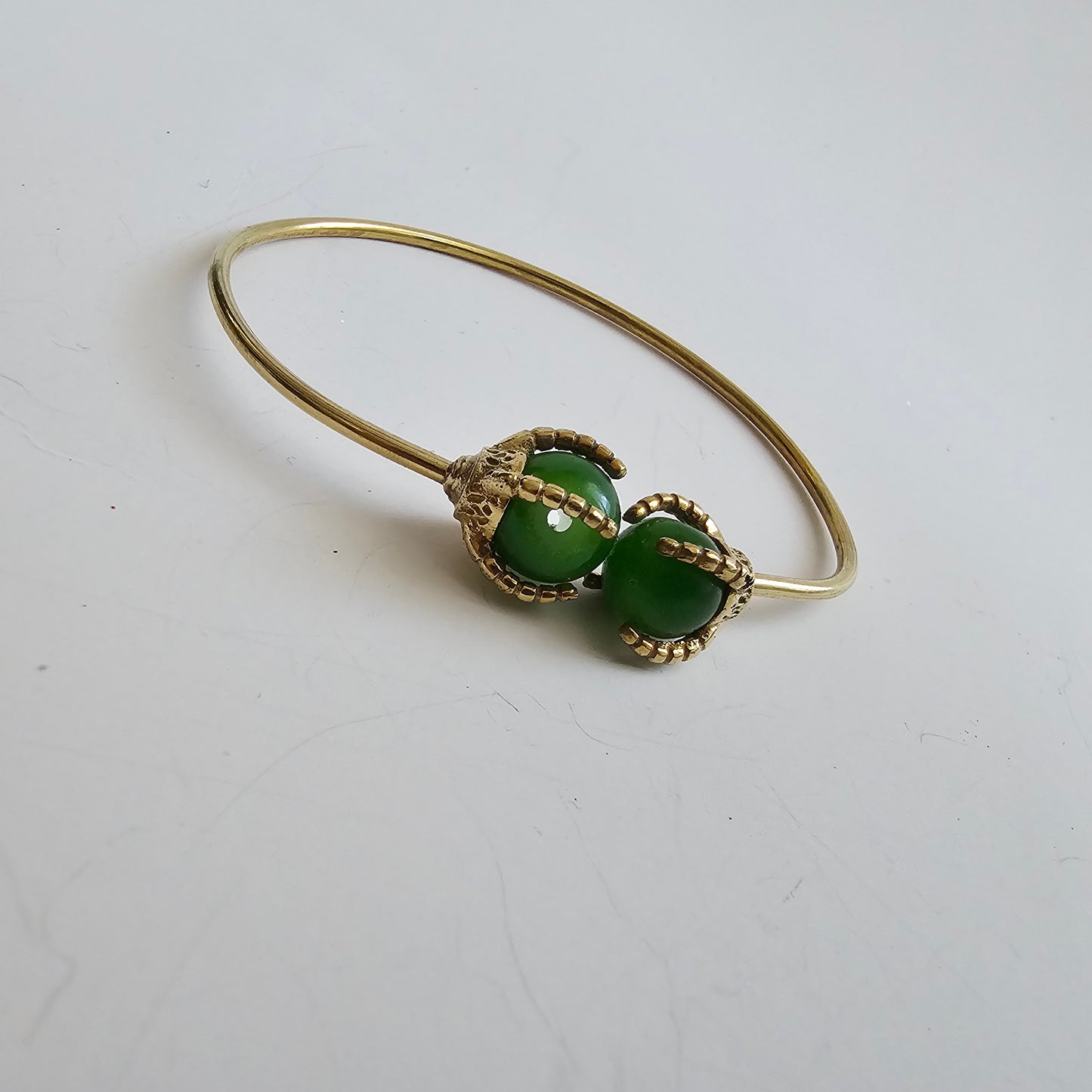 Bracelet with green stone