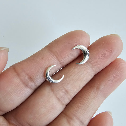 Moon earrings