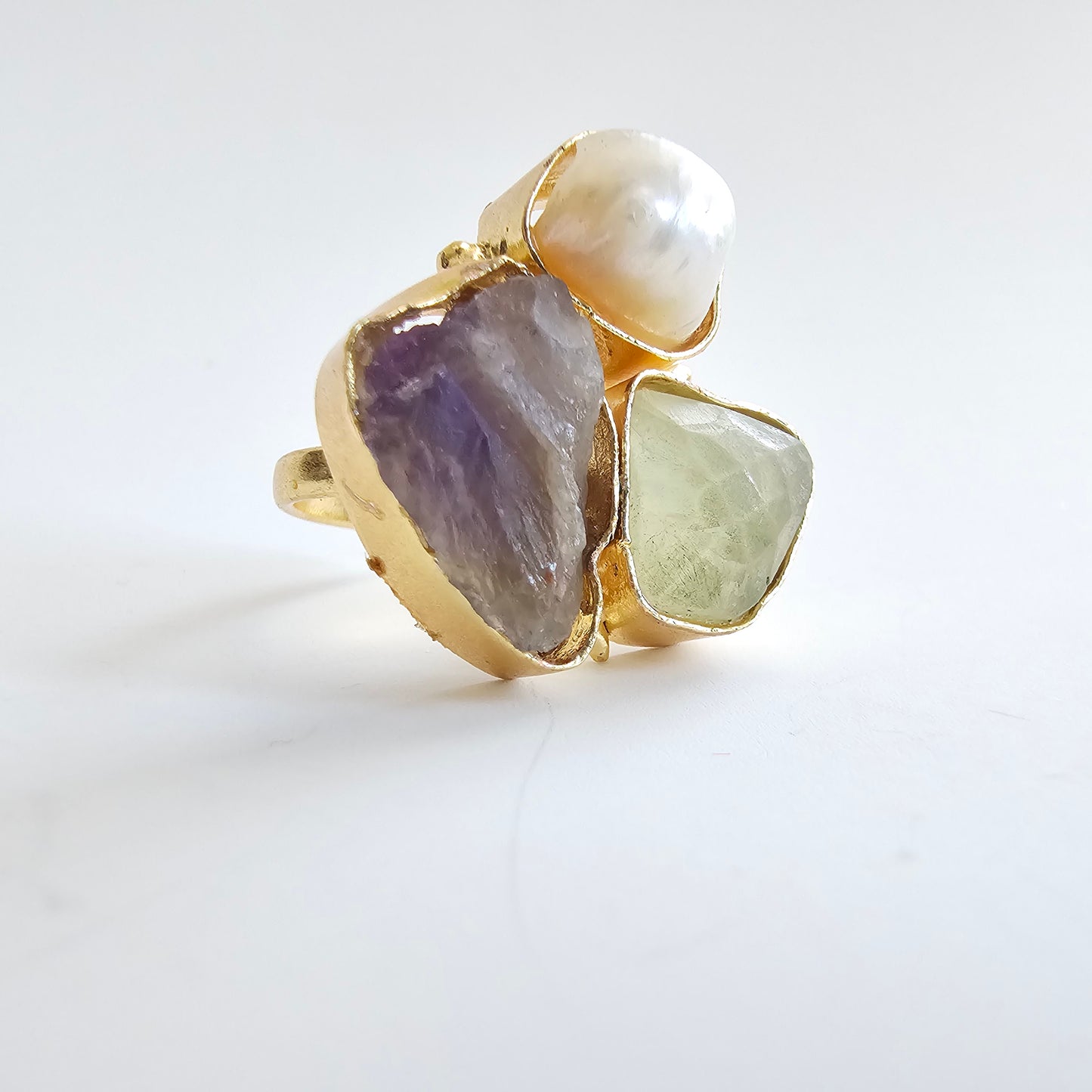 3 Gemstone ring