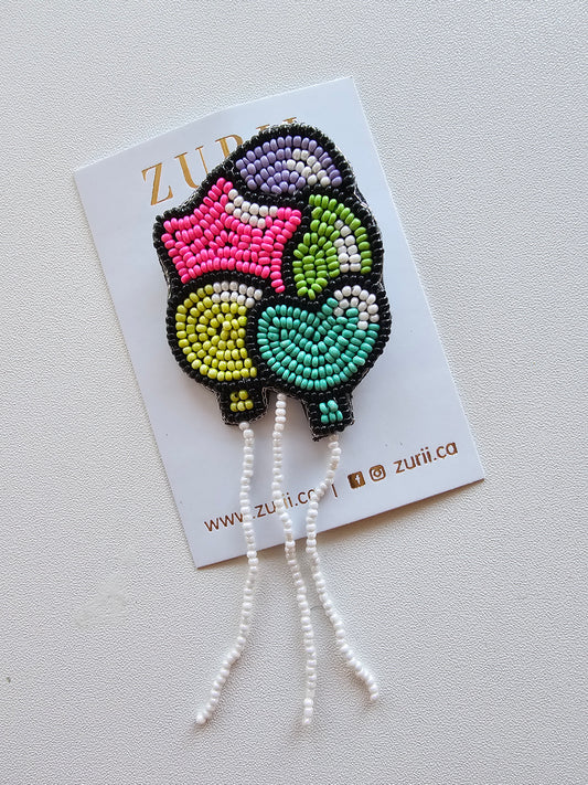 Balloon brooch