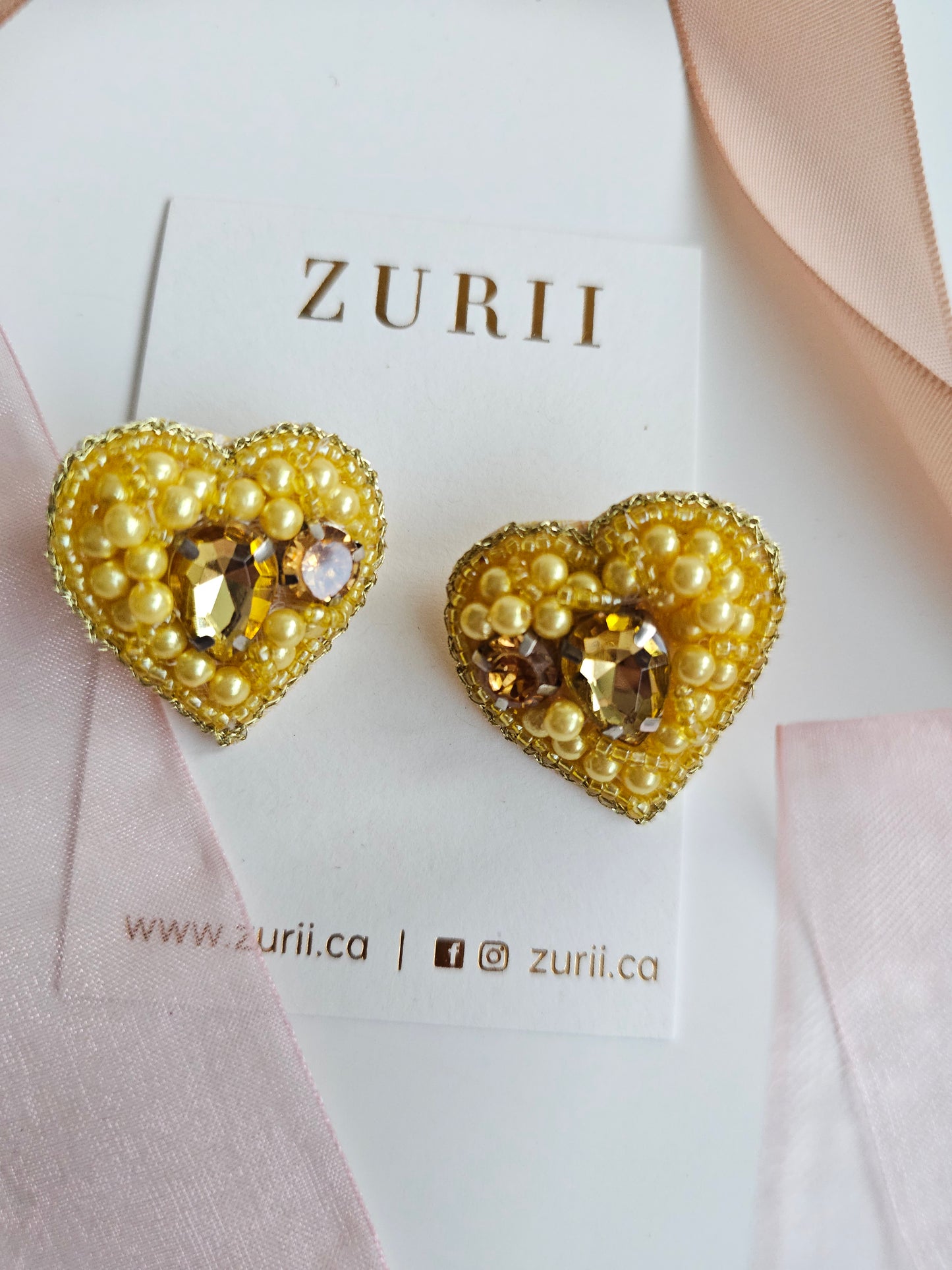 Heart studs-Yellow