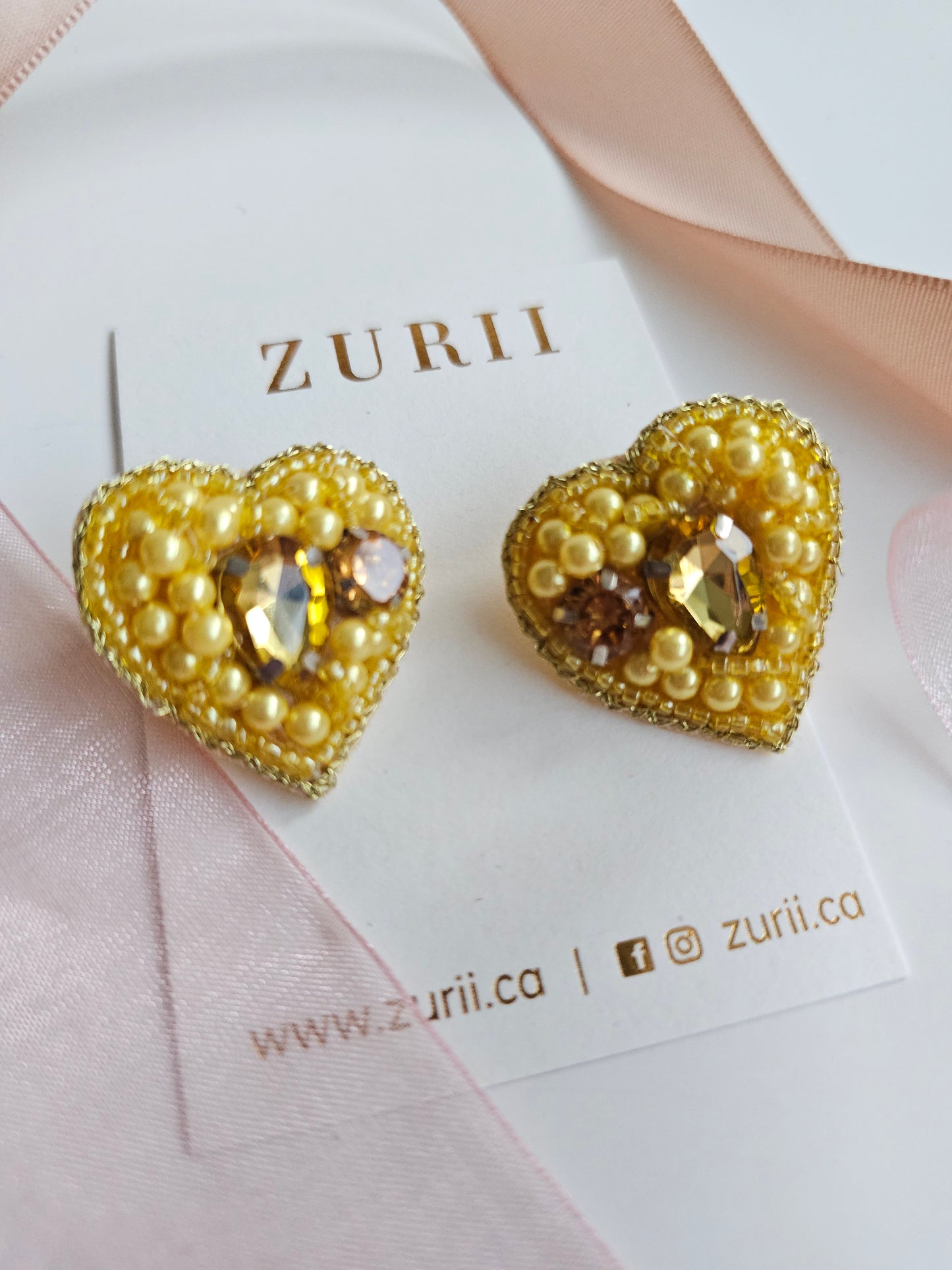 Heart studs-Yellow