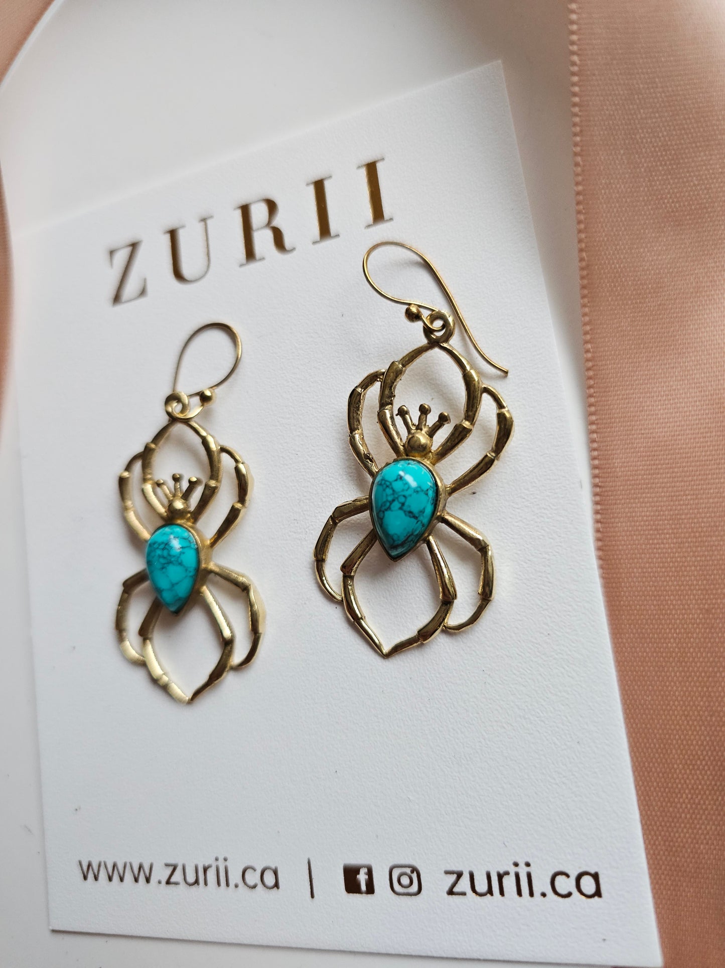 Spider hook Earrings turquoise